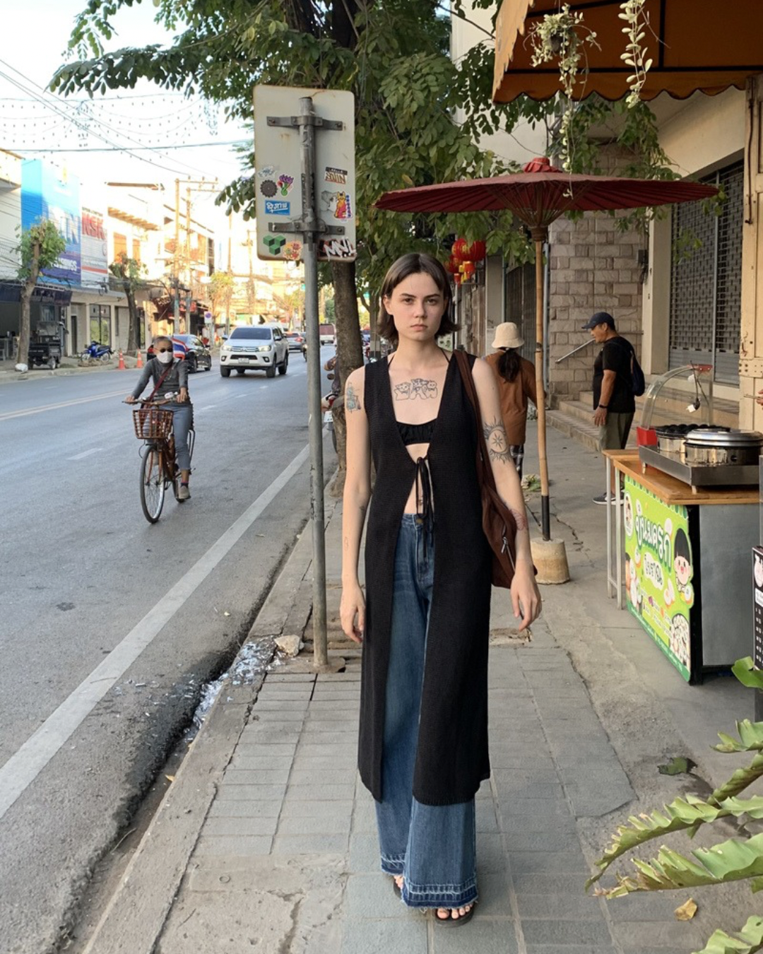 Lace-Up Sleeve Knit Vest Cardigan