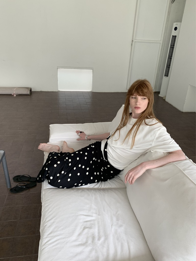 dot long skirt