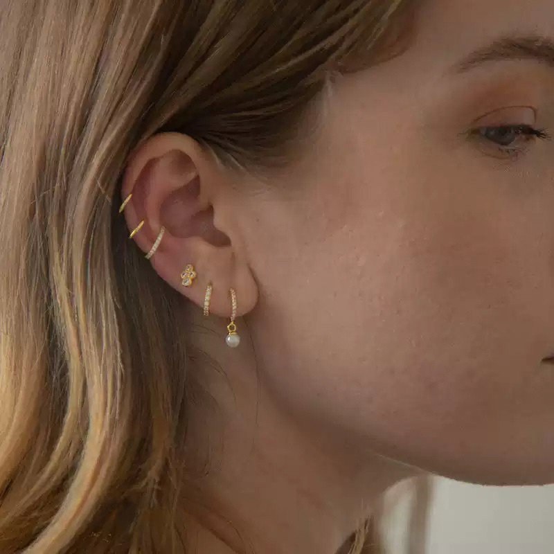 jewelry hoop earrings
