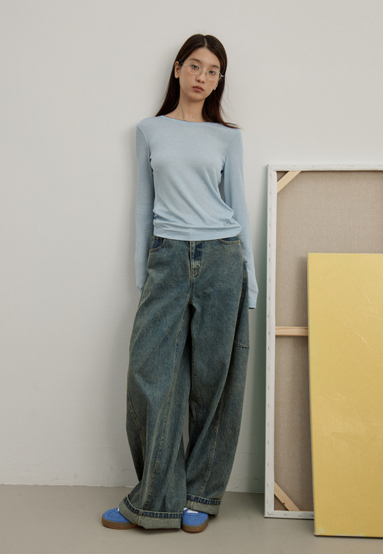 loose wide pants