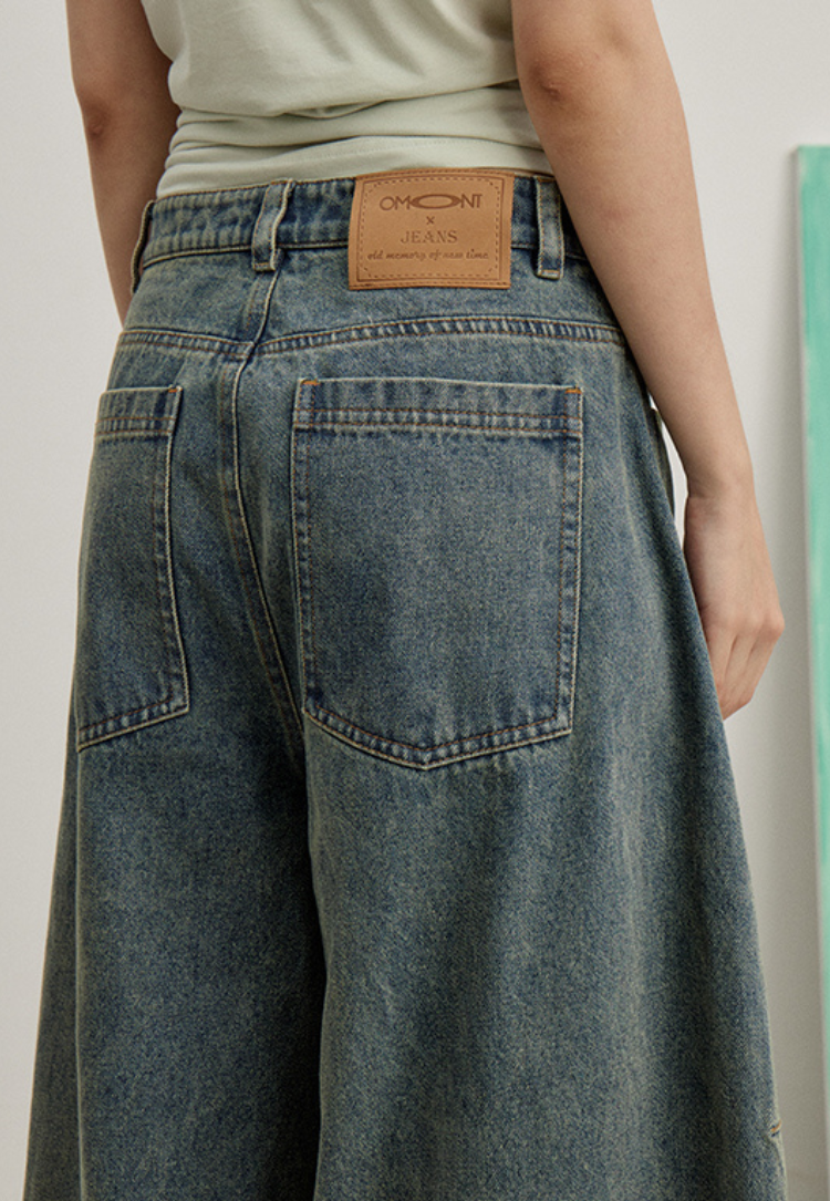 loose wide pants