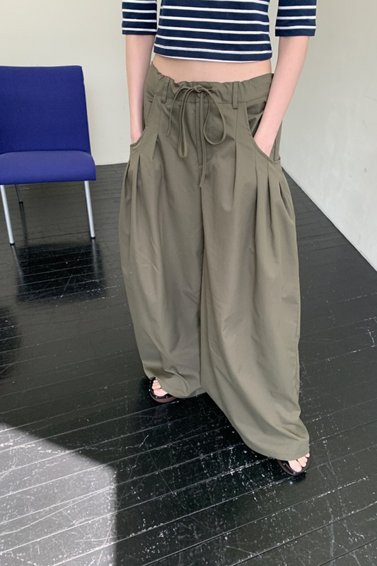 wide-leg pants