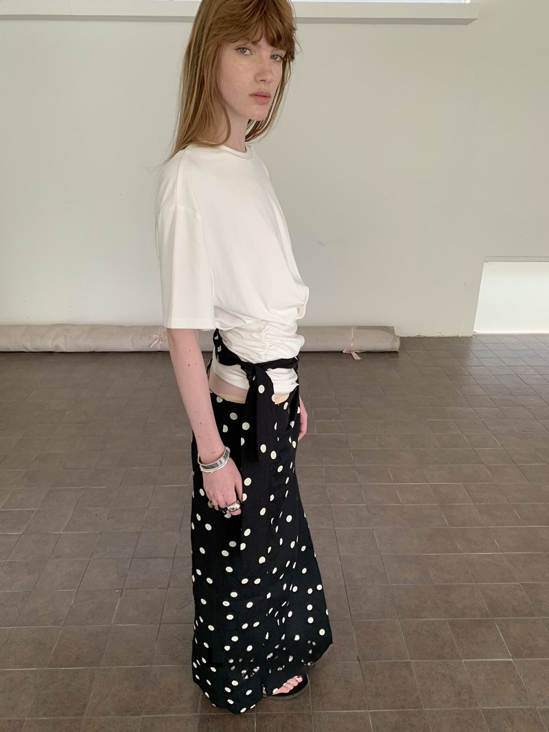 dot long skirt