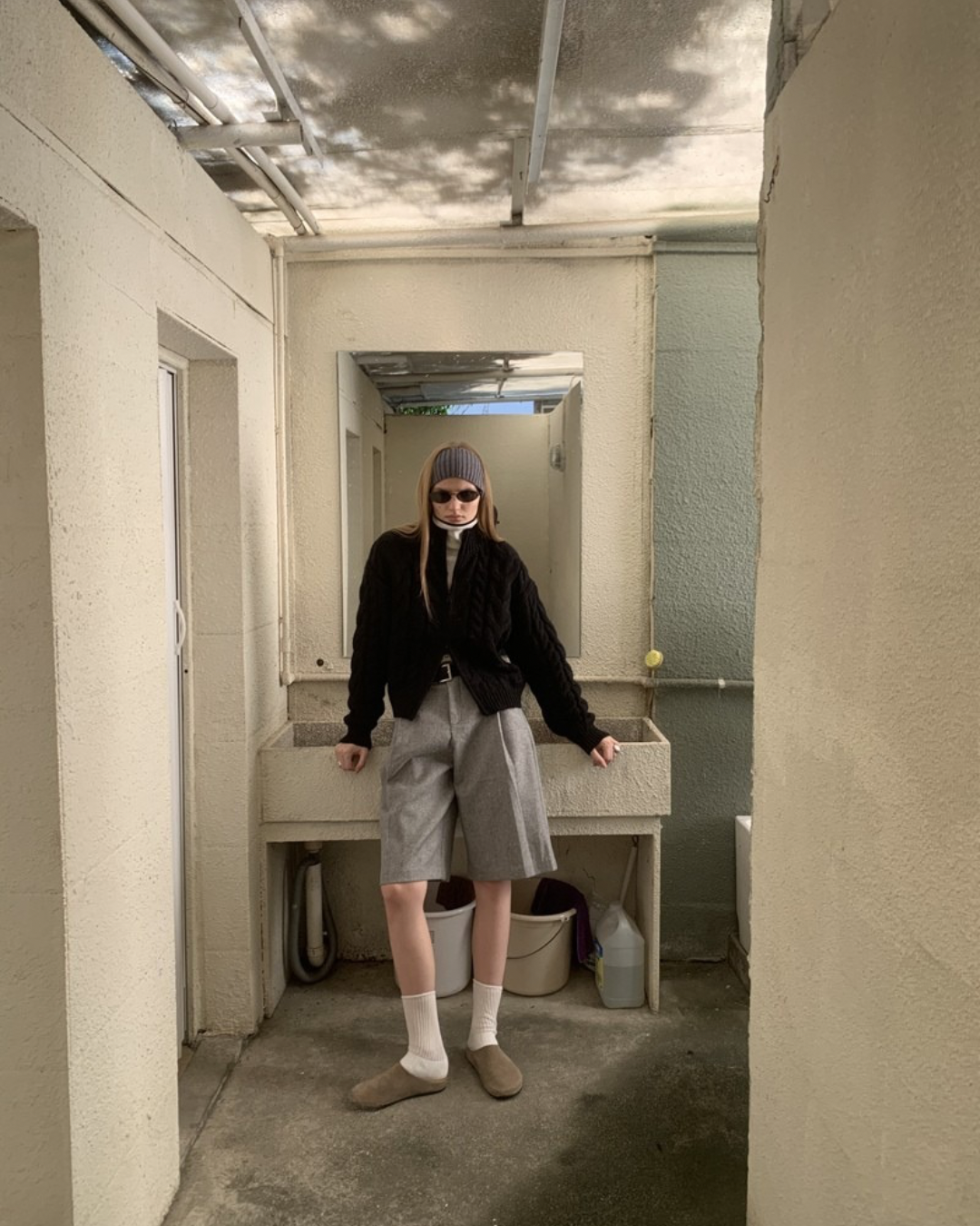 Tailored Wool Mid Pants