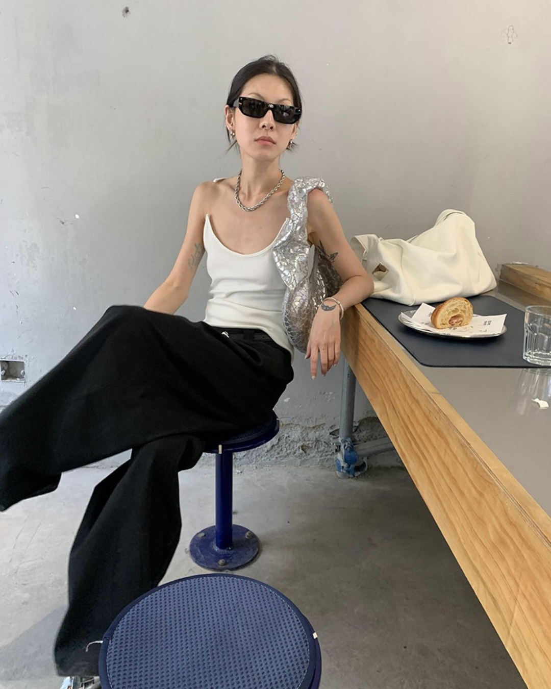Clean Straight Wide Pants