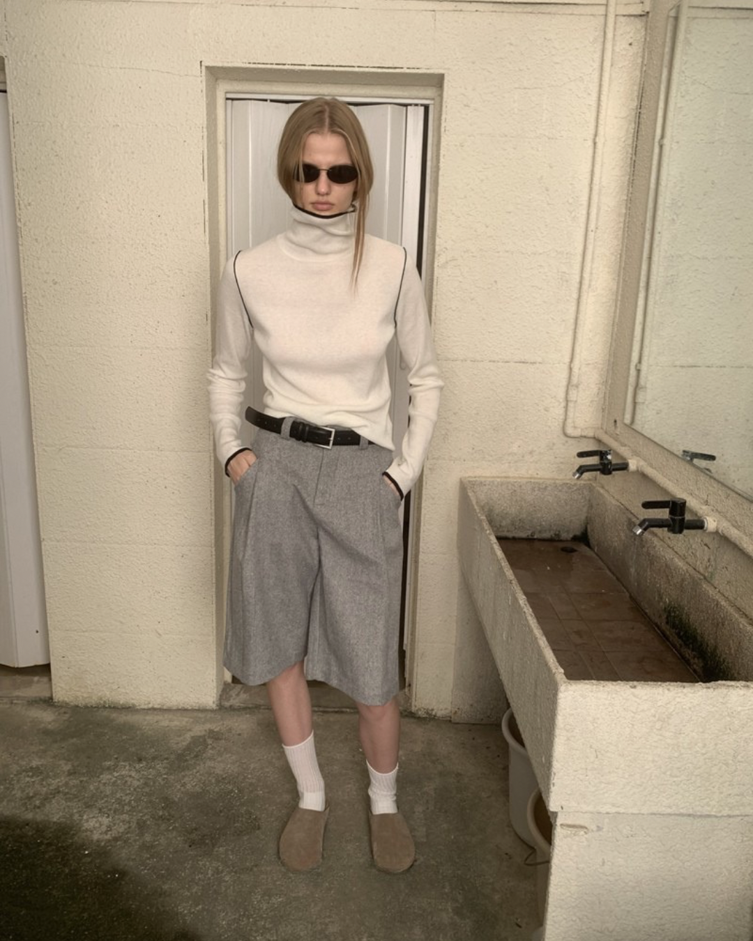 Tailored Wool Mid Pants