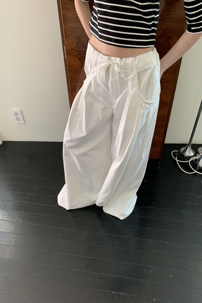 wide-leg pants