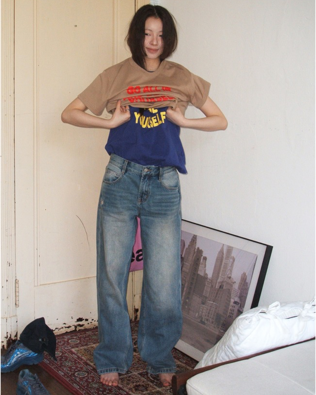 Retro Wash Low-Rise Jeans　