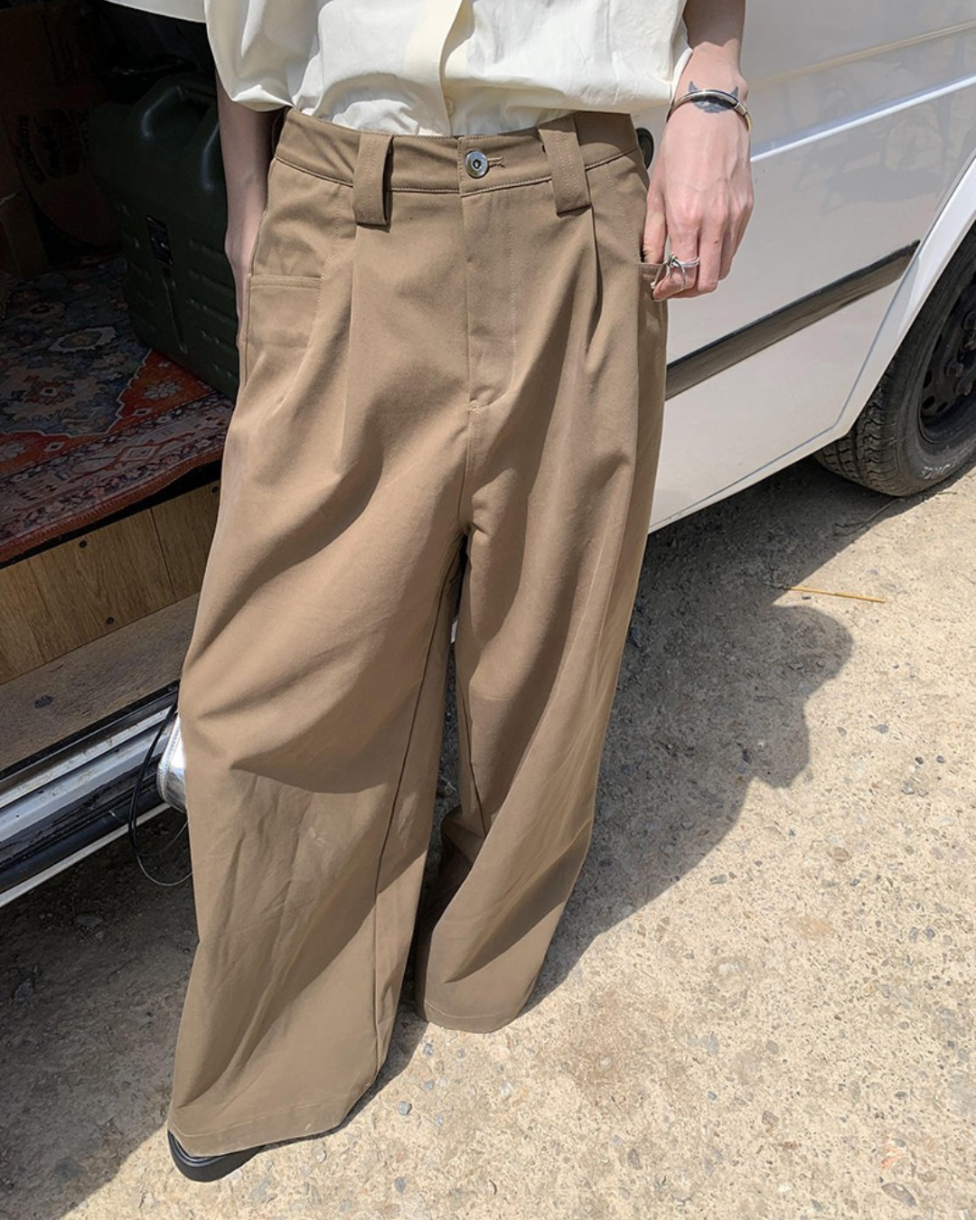 Clean Straight Wide Pants