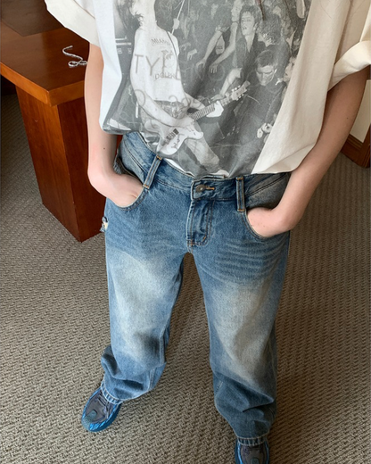 Retro Wash Low-Rise Jeans　