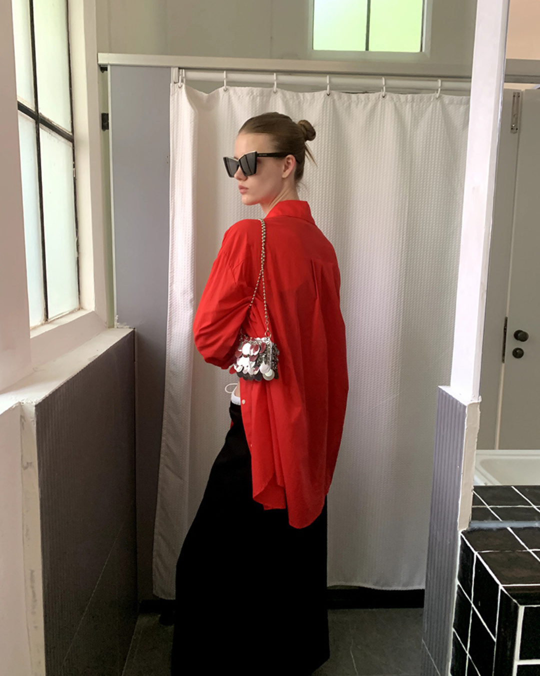 Sequined Chain Shoulder Bag