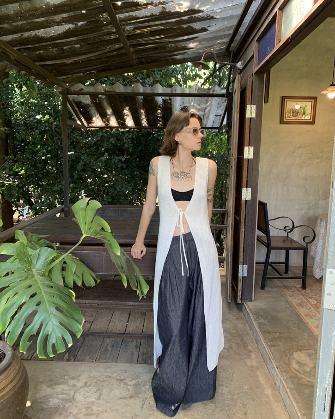 Lace-Up Sleeve Knit Vest Cardigan