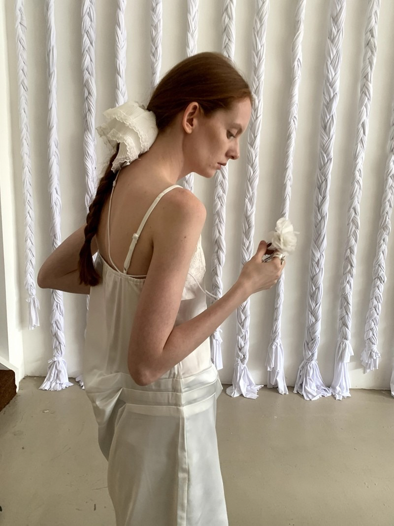 lace dress