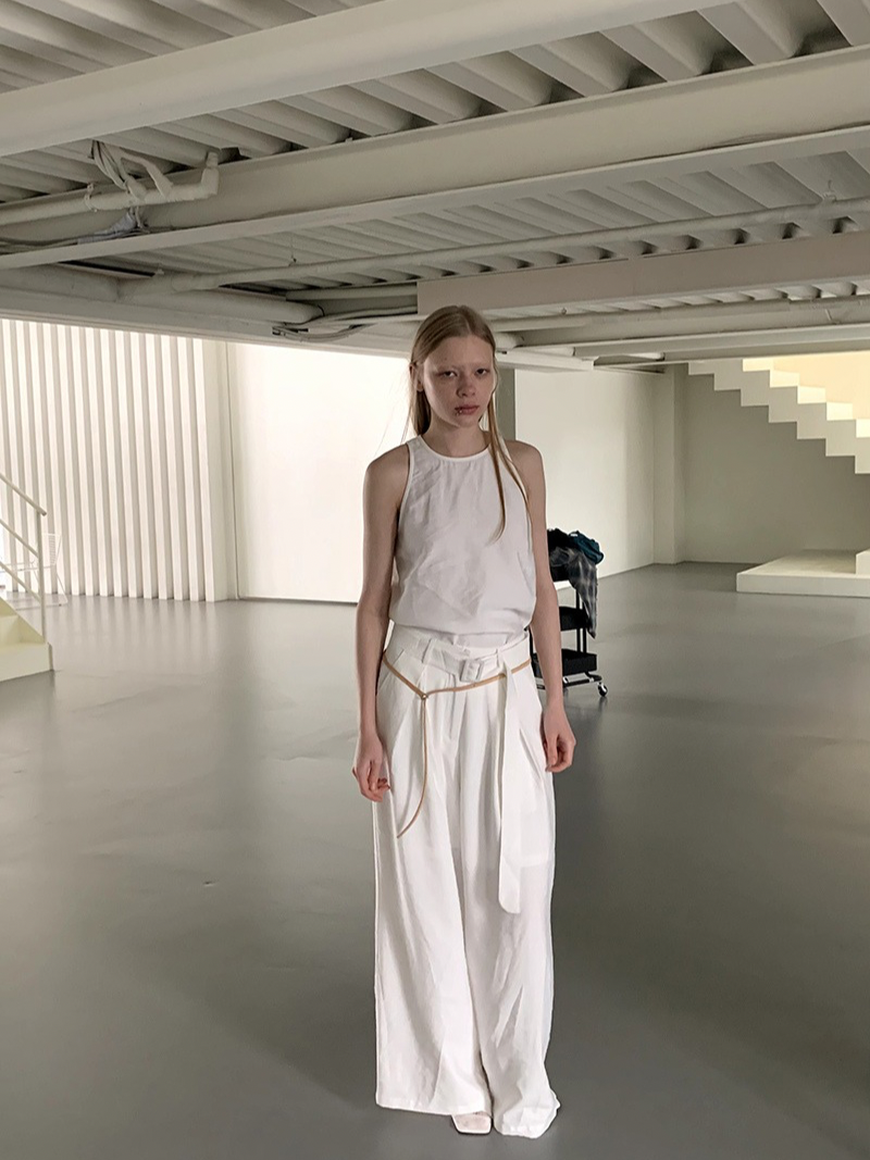 lightweight white suit set  -  jacket-pants-tank top