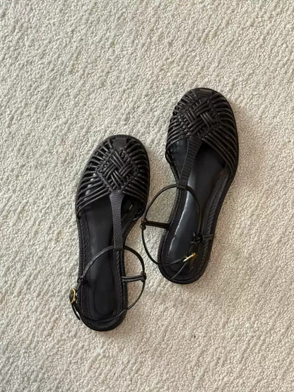 round-toe sandals