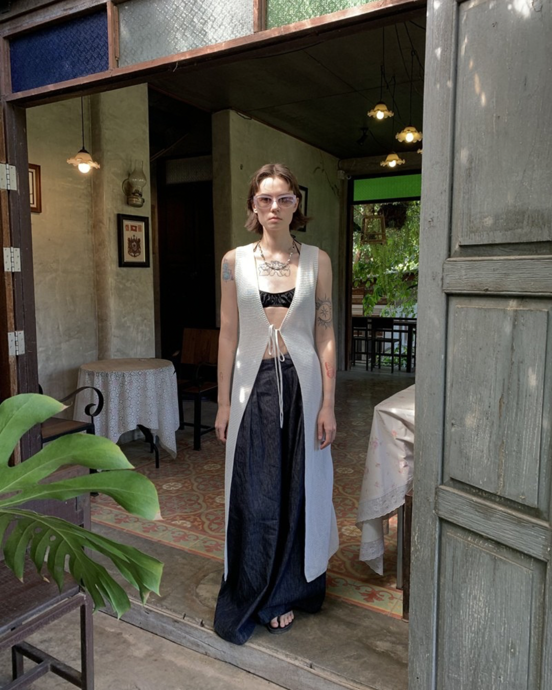 Lace-Up Sleeve Knit Vest Cardigan