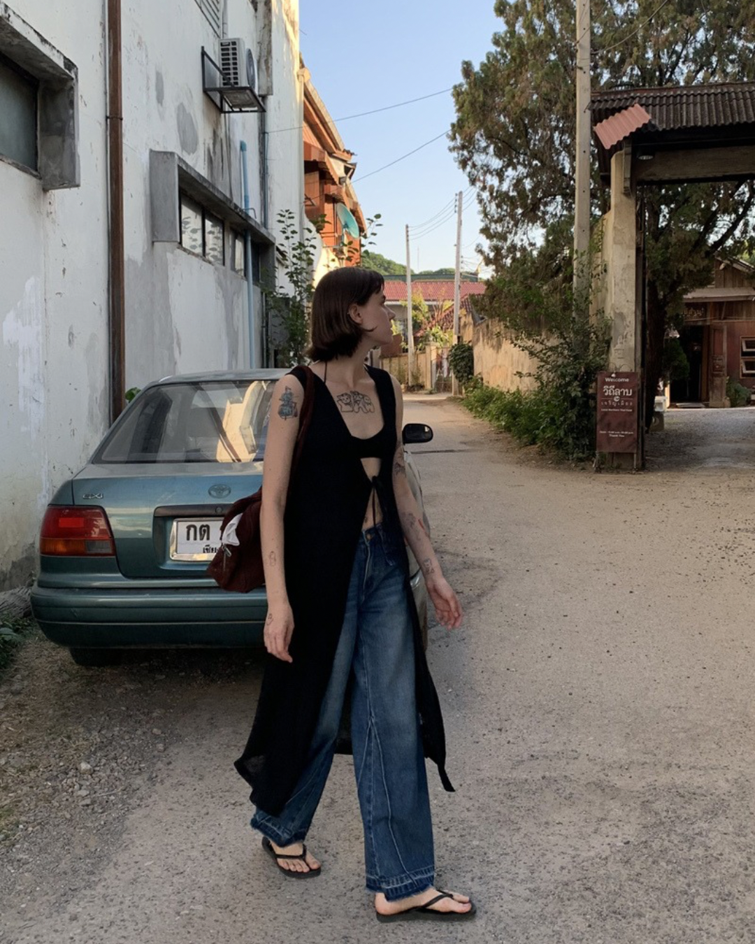 Lace-Up Sleeve Knit Vest Cardigan