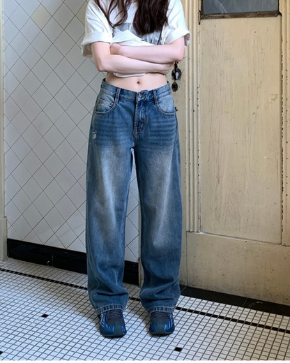 Retro Wash Low-Rise Jeans　