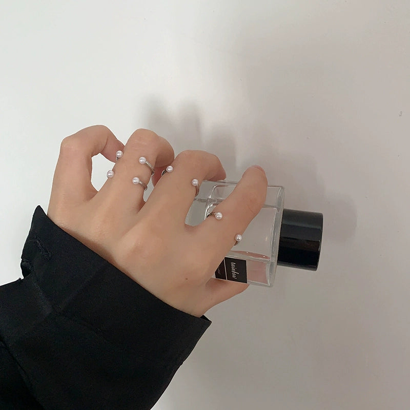 Finger Pearl Ring
