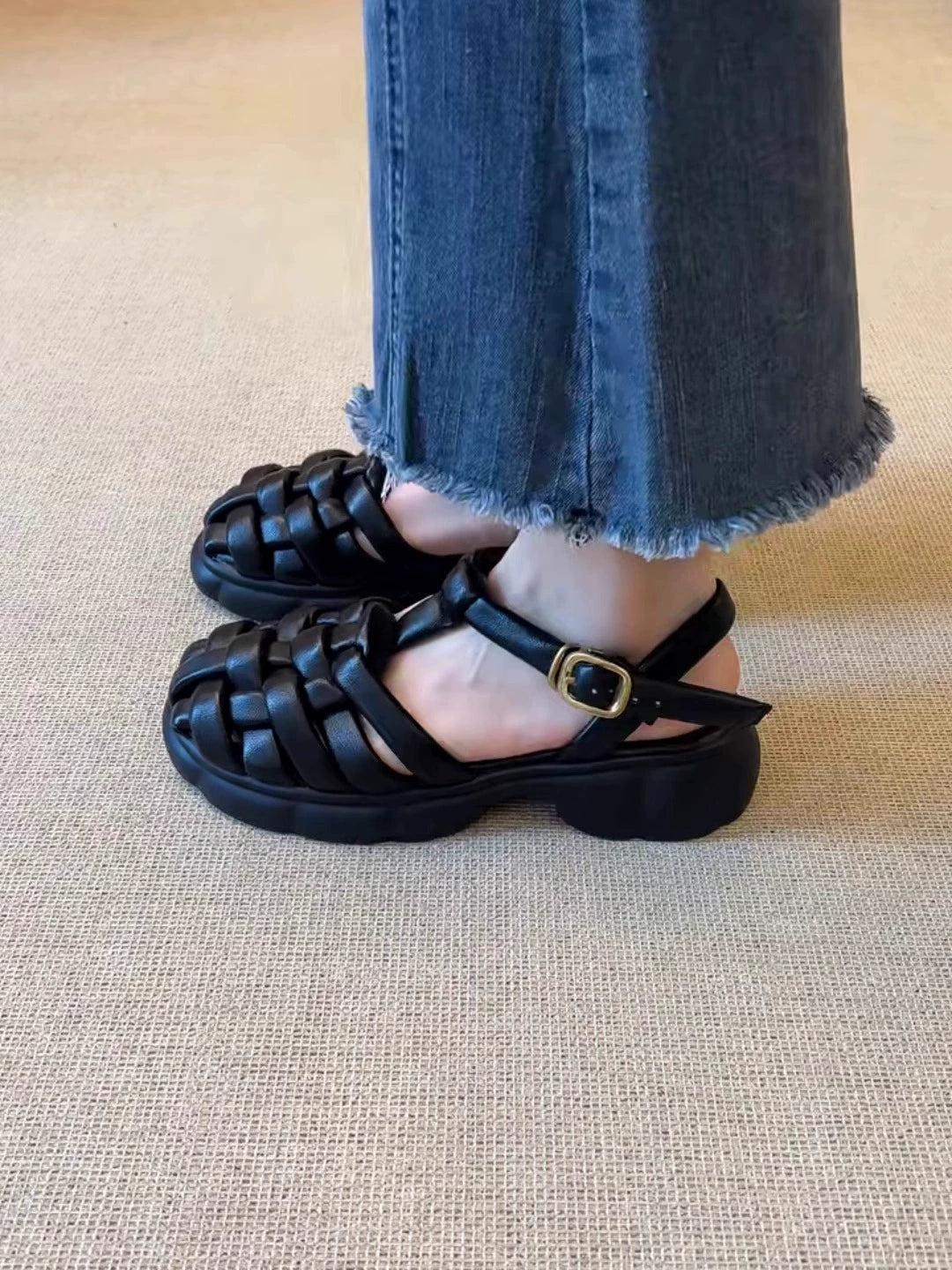 gurkha sandals